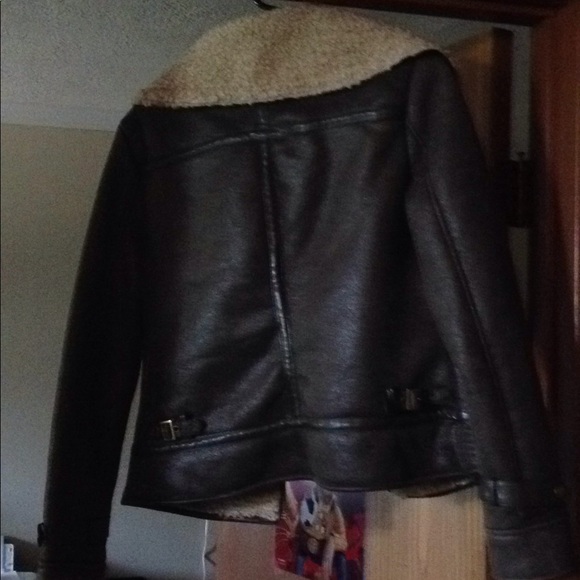 Jacket - Picture 2 of 5